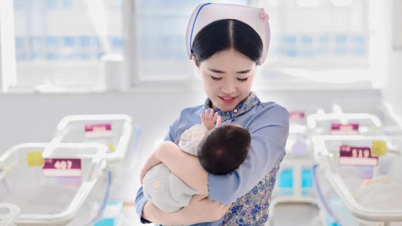 小标题：婴儿洗澡的重要性